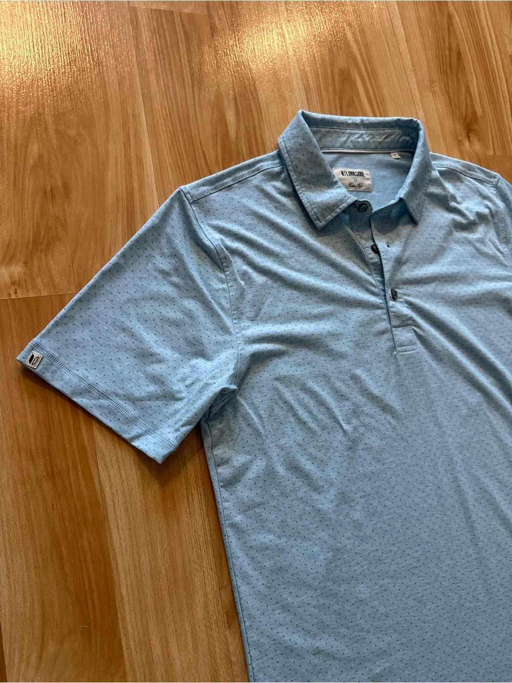 LinkSoul Lightweight Performance Polo Collared Golf Shirt- Men’s Medium